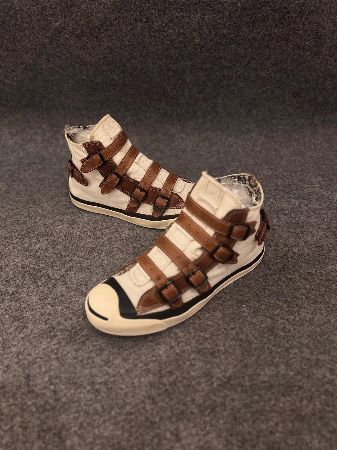 Casual Design Details Shoes